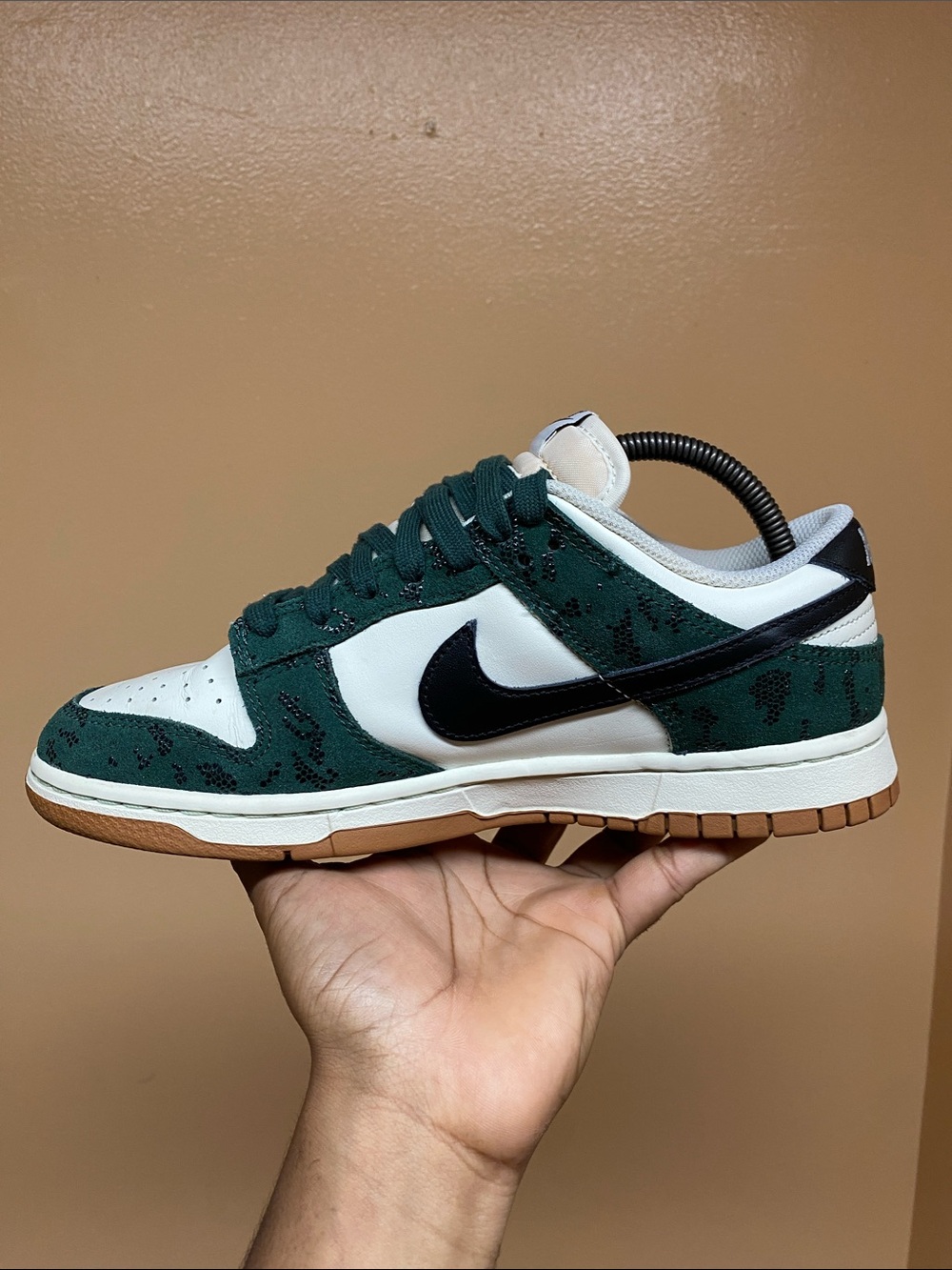 Nike Dunk Low Women's “Green Snake” Size 9 FQ8893-397 - Picture 5 of 17
